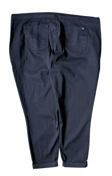 Levi’s signature gold joggers W38,  stan bardzo dobry