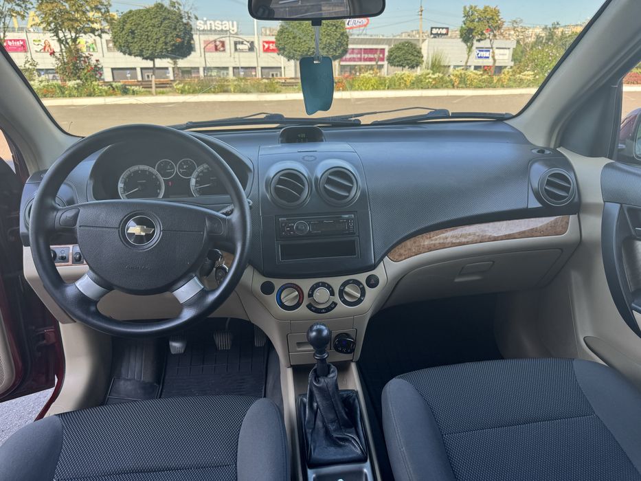 Продам Chevrolet Aveo LT