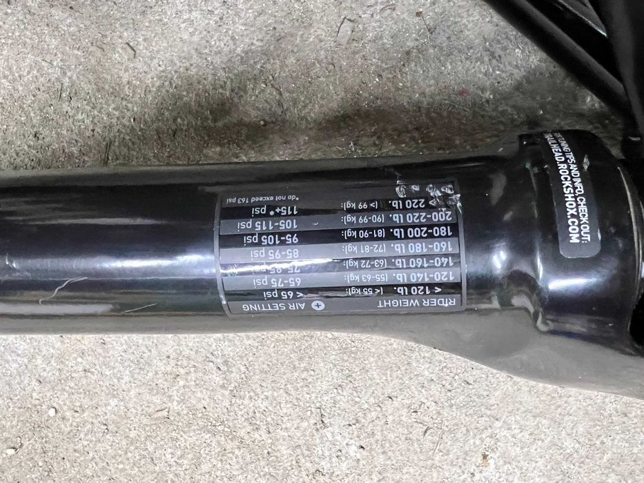 Rock Shox Revelation RC 29 150mm widelec amortyzator