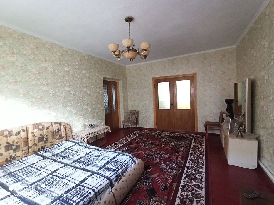 Продам добротний будинок