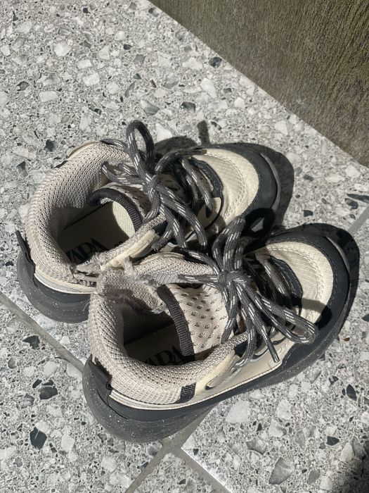 Черевики, кросівки zara