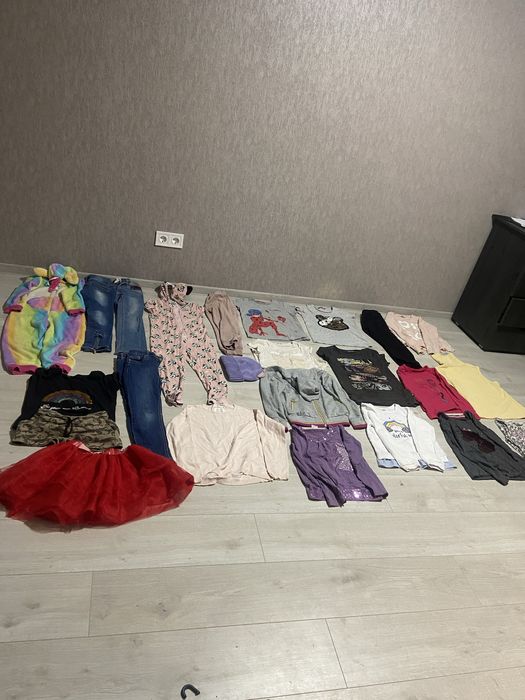 Одяг для дівчинки