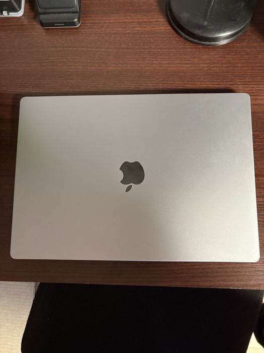 Macbook Pro M1 Pro 16 calowy