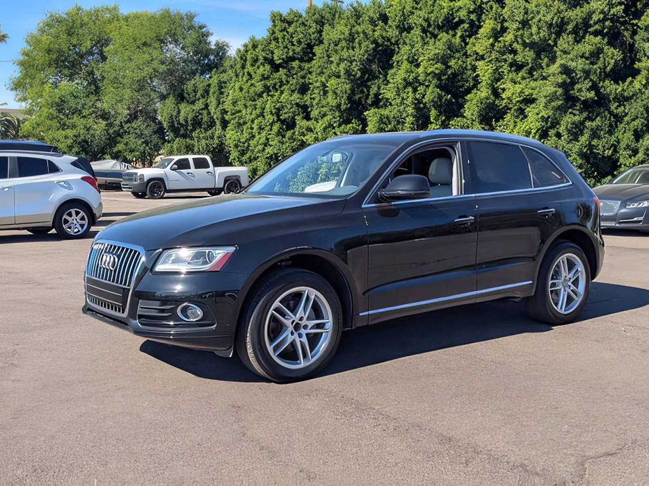 Audi Q5      2015