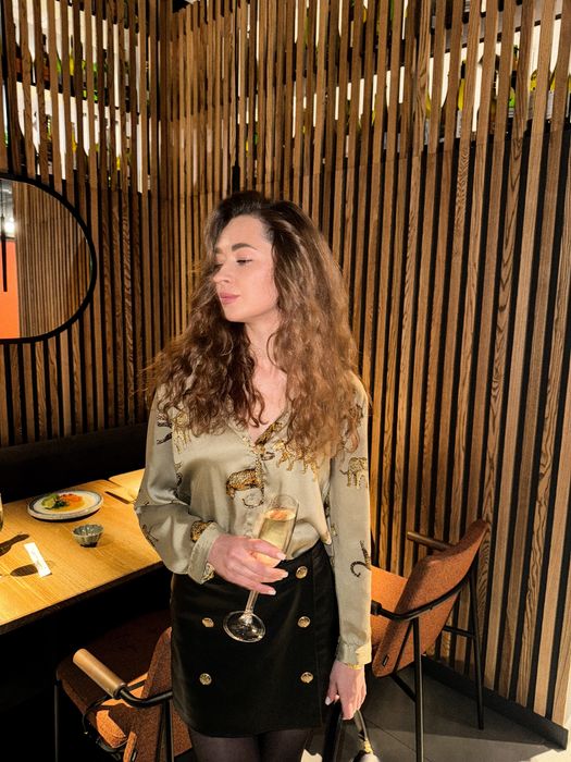 Рубашка блузка сатин S розмір