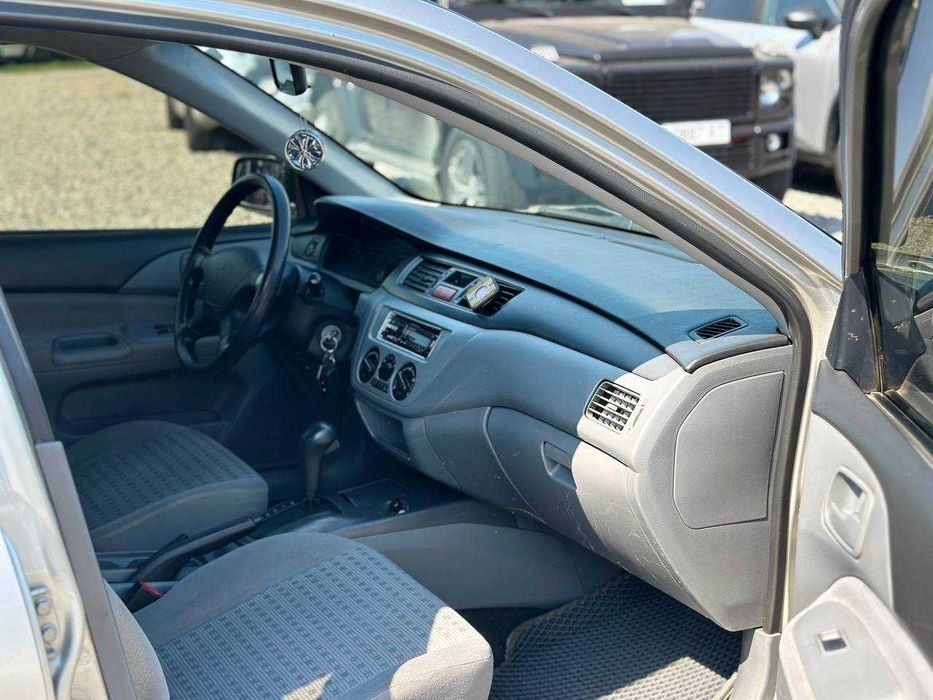 Mitsubishi Lancer IX | 2006 рік | 1.3 бензин/газ | Автомат