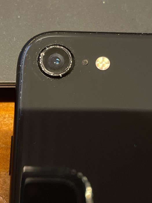 iPhone SE, Iwatch SE