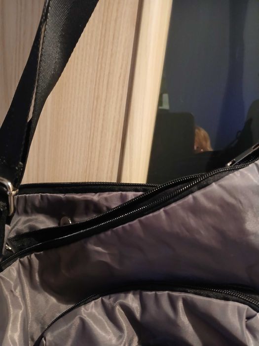torebka na ramię dużo kieszonek