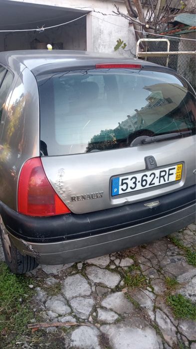 Renault Clio 2001