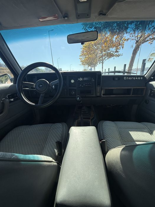 Jeep Cherokee 2.1cc