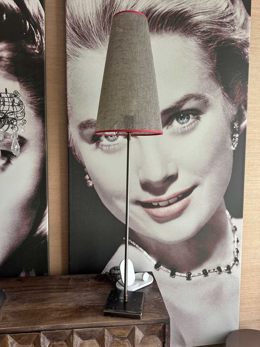 candeeiro mesa elegante
