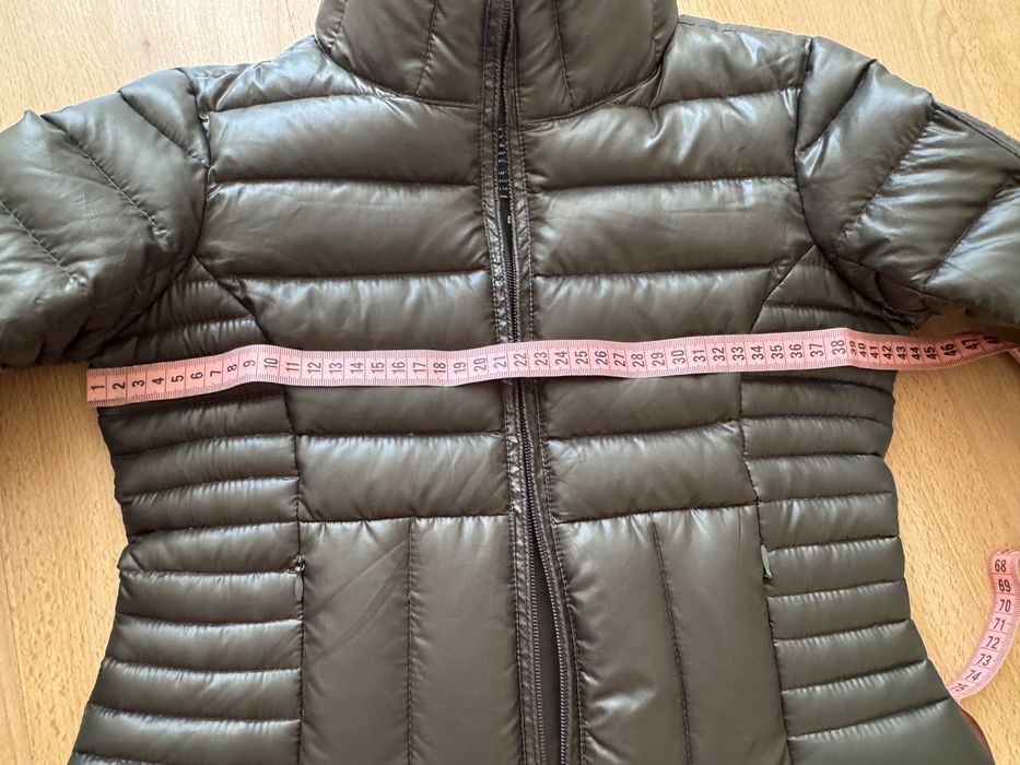 Куртка на дівчинку 7 8 років