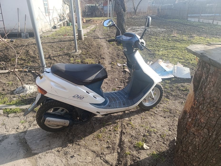 продам скутер на ходу ,Хонда діо 27 з документами на реістрації
