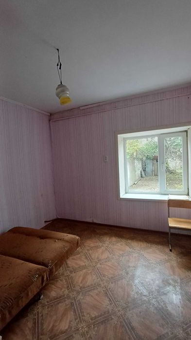 Продаю пів будинка з окремим двором Погранична - 2 Слобідська