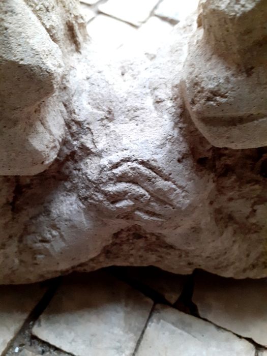 Cabeças  de macaco de pedra para coleção