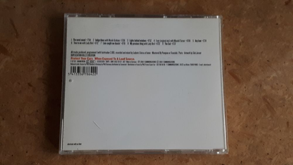 LLorca - New Comer (2001)