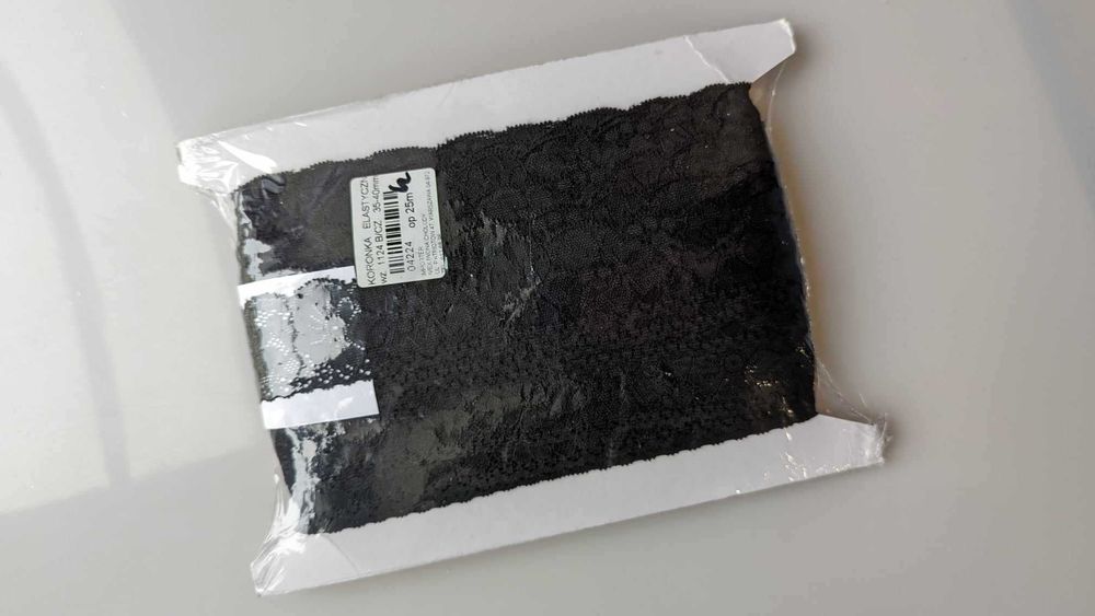 Koronka elastyczna  szer. 35-40mm