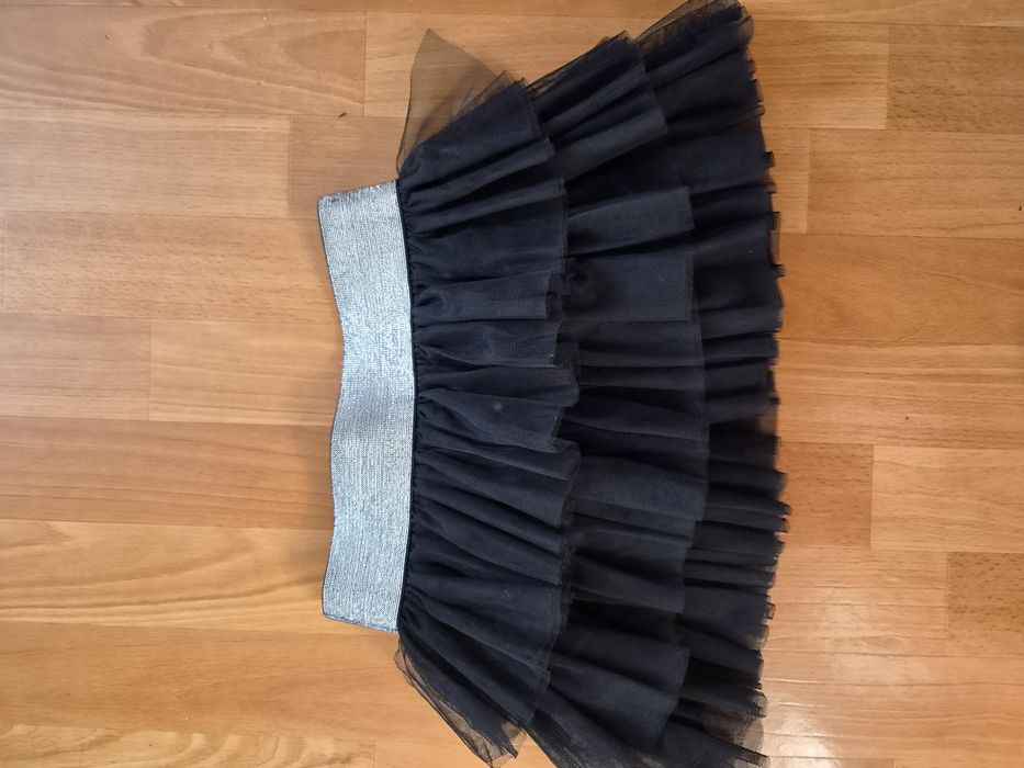 Spódniczka dziewczęca roz.104 cm
