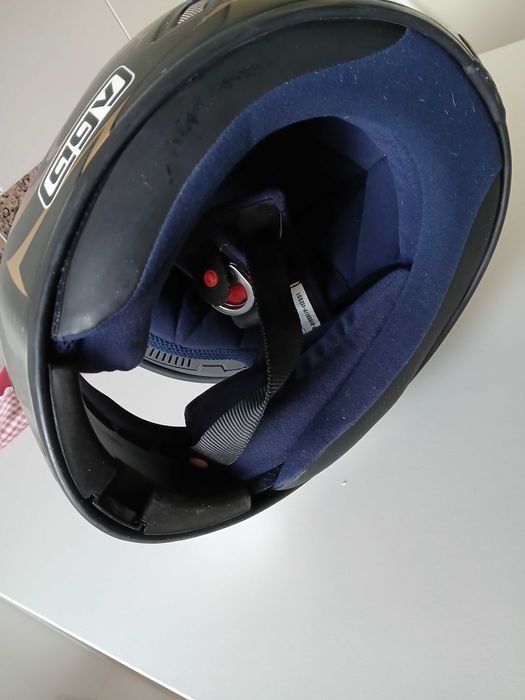 Capacete AGV cor cinza