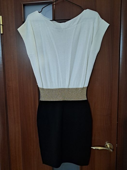 Коротка сукня Gucci