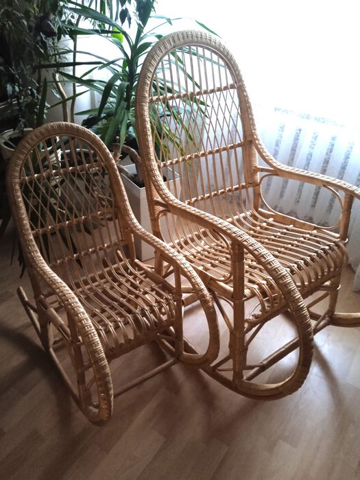 Дитяче кріселко, качалка, гойдалка, крісло качалка дитяче.