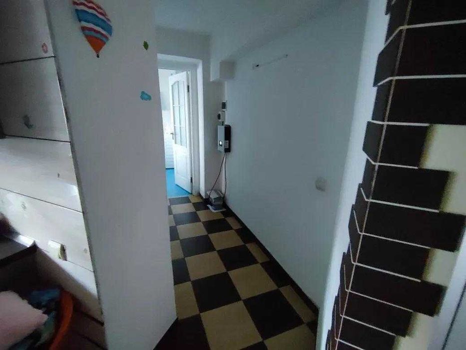 Продаж 2-к. квартири з ремонтом 70/46/24м² Винники 90000$