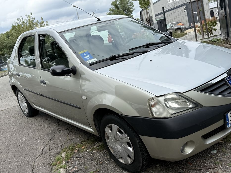 Dacia logan okazja sprwna w 100procenyach klima mrozi