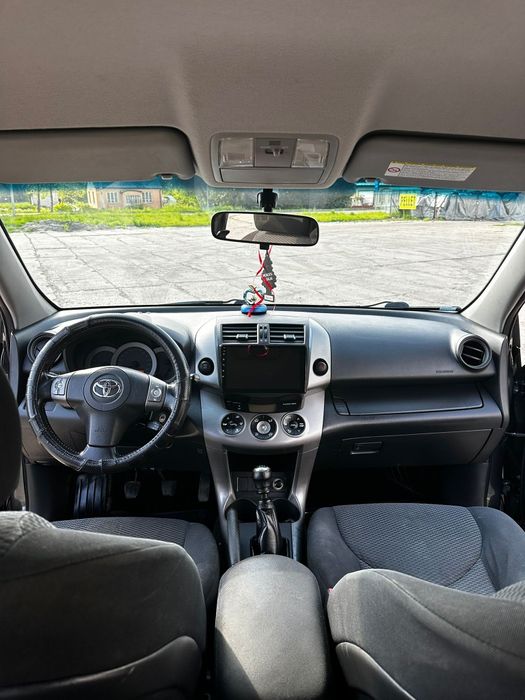 Toyota RAV4 d4d 2007r