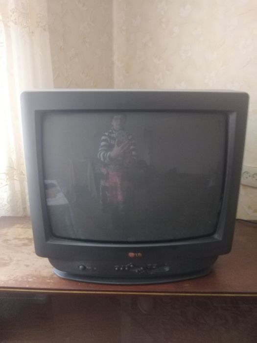 Телевізор LG, модель CE-20F66