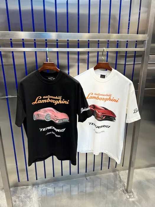 Nowa koszulka Balenciaga