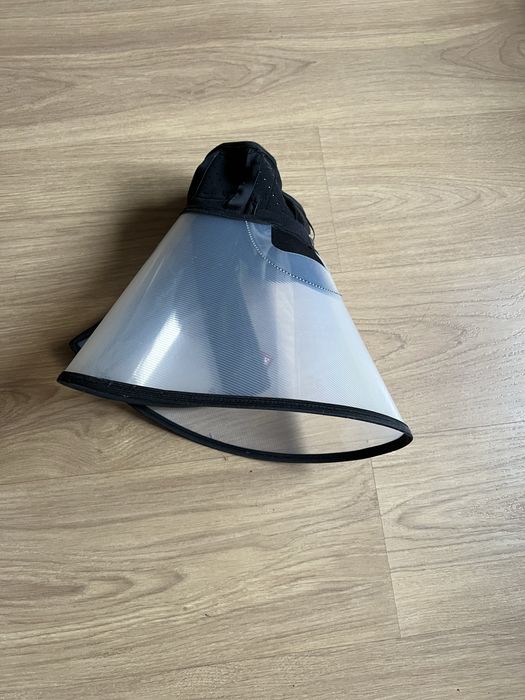 Kolnierz ochronny weterynaryjny dla psa kota pooperacyjny buster