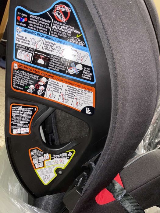 Автокрісло TrioGrow SnugLock 3-in-1 Car Seat