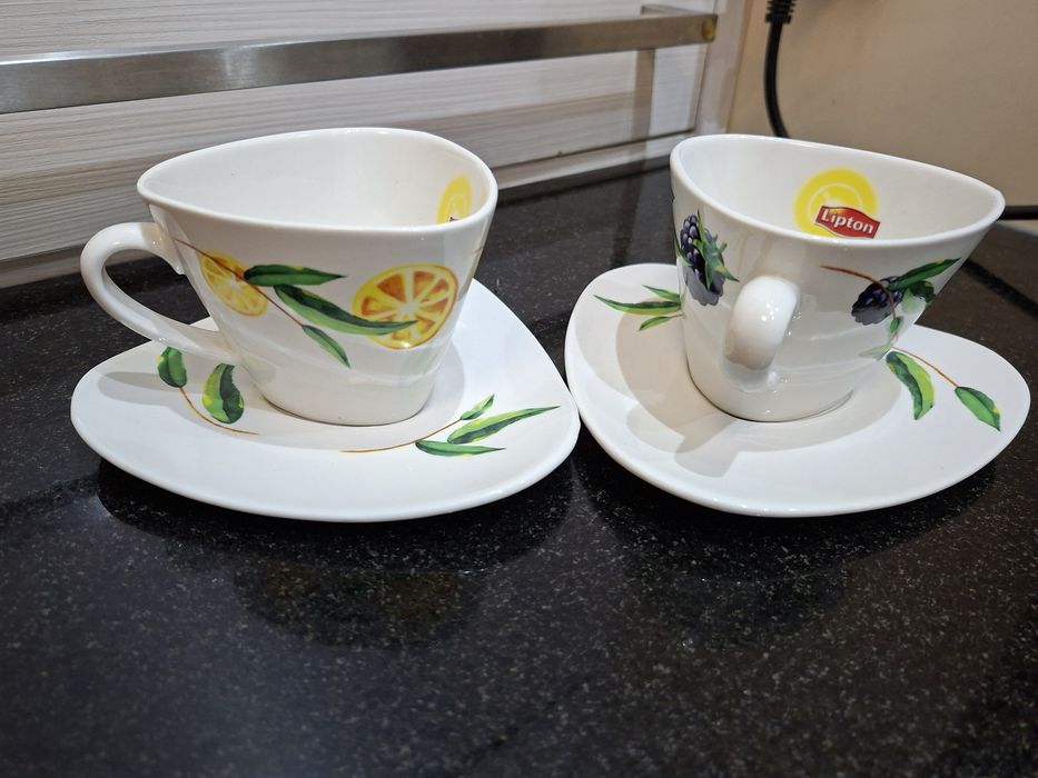 Filiżanki Lipton trójkątne