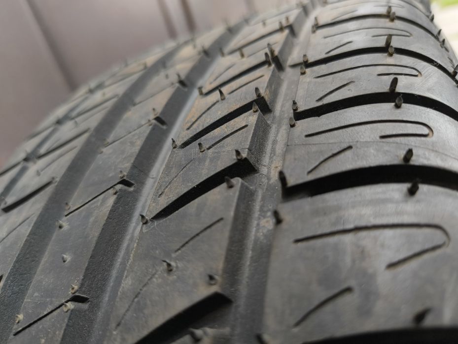 Шини нові 205/60 R16