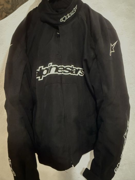 Casaco alpinestar com alguns detalhes