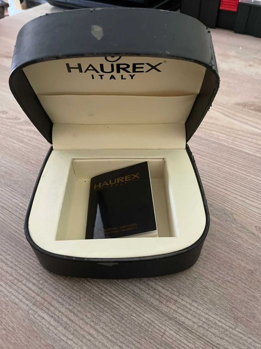HAUREX - 3A326UNS Mens Mangusta Black Dial Watch