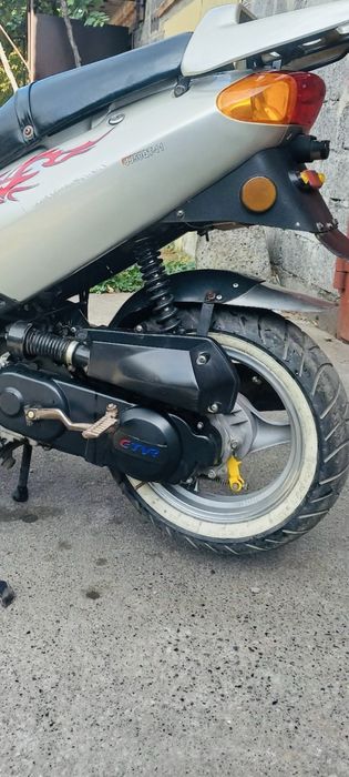 Продам скутер Honling