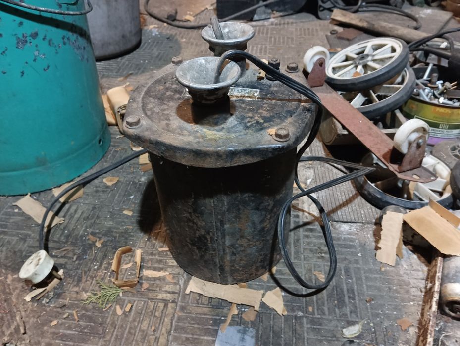 Продам преобразователь 220w на 36w