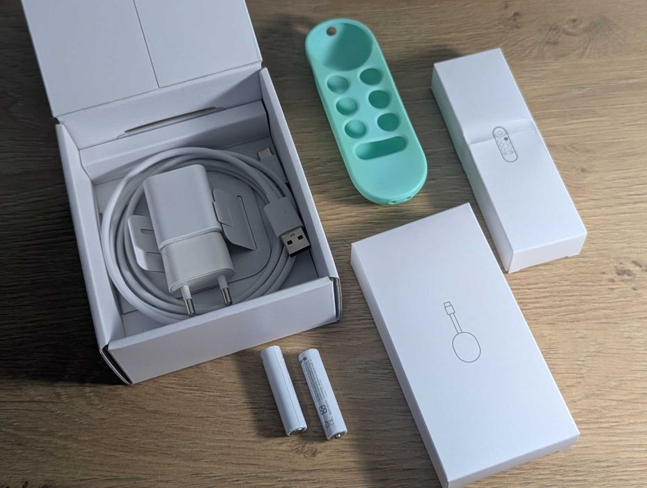 ТВ приставка Медиа проигрыватель Chromecast Google TV 4K модель GZRNL