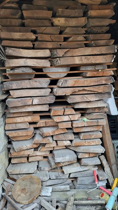 Суха дошка дуб та ясен