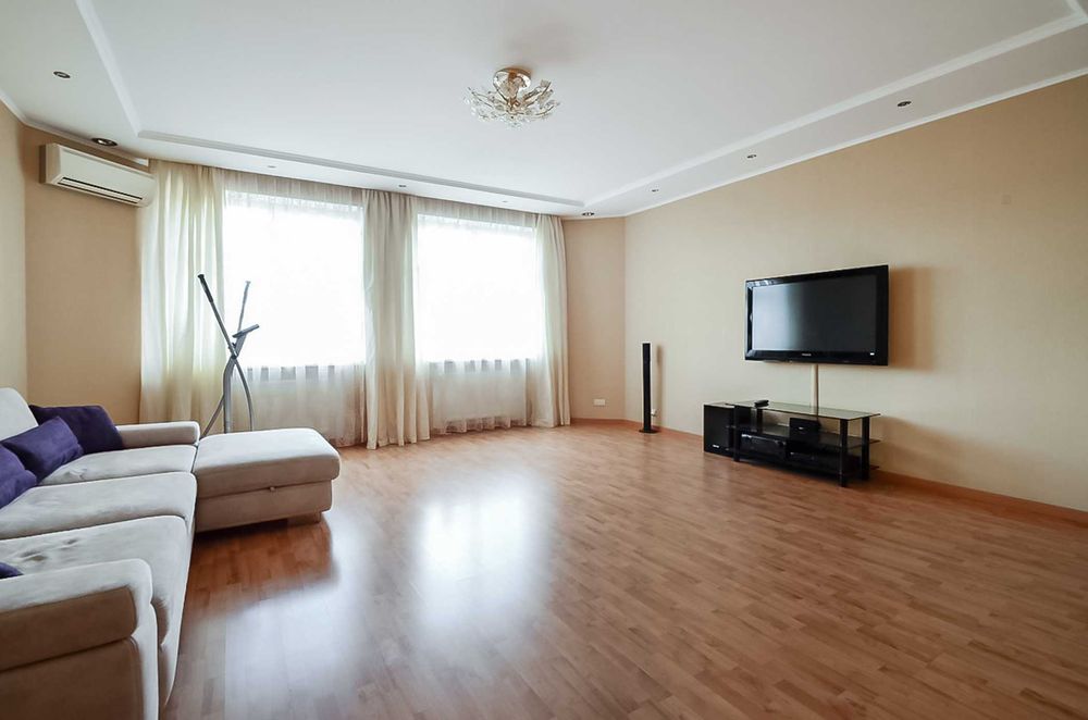 Оренда, Євгена Коновальця, 32Б, 3 кімнати, 117 м², Kiyv rent apartment