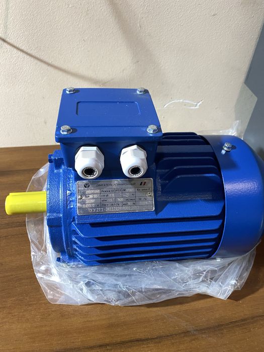 Электродвигатель АИР80В4