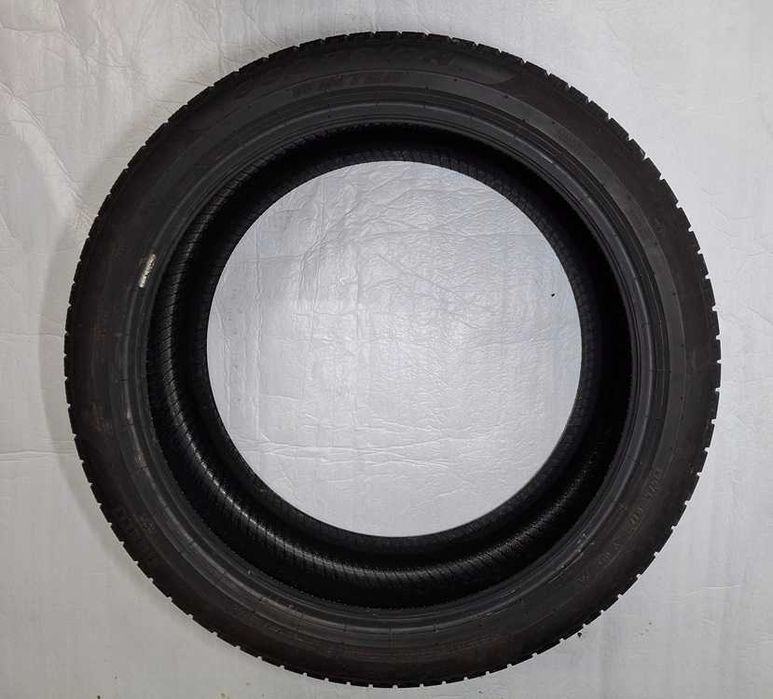 Komplet opon zima Pirelli Scorpion Winter 275/40 R22 108V nr mag 1/530