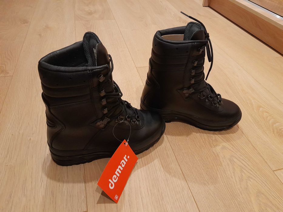 Nowe buty specjalne z membraną demar r.22.5