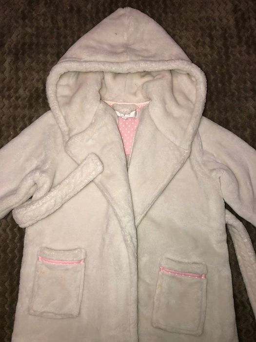 М'ягенький халатик на 1,5 р. для дівчинки