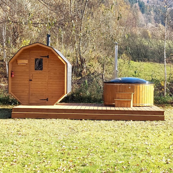 Domki w Bieszczadach u Pati całoroczne sauna balia Ustrzyki Górne Luto