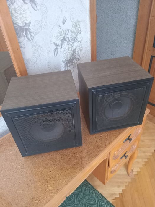 Продам колонки маяк 15 вт