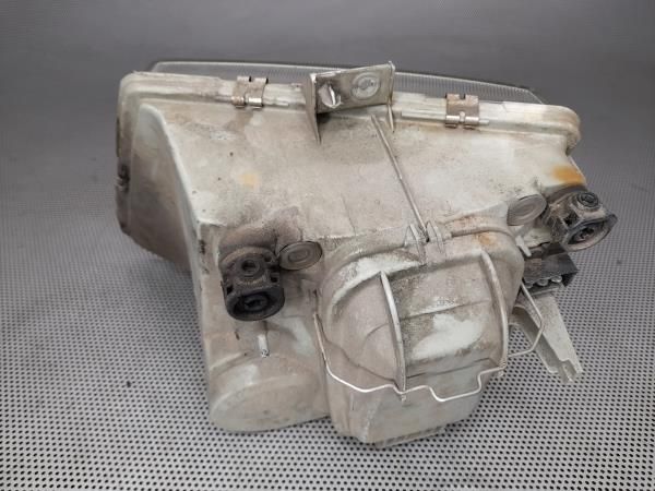 Ótica / farol direita MERCEDES-BENZ Vito (638)