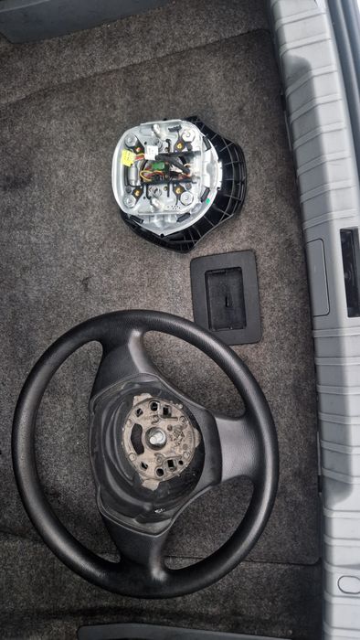 Volante + Airbag BMW Serie 1 / 3 / X - E87 E88 E82 E81 E90 E91 E92 E93