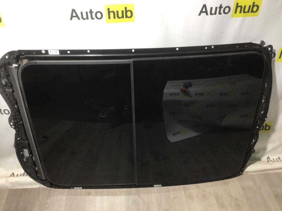 Панорама Стекло Porsche Macan 95B8770569B9 95B8770559B9